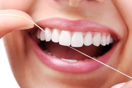 Hamden Dentist | Make Flossing a 2017 Resolution
