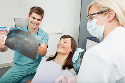 What Is the Difference Between a Dentist and a Pediatric Dentist in Hamden?